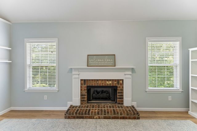 2744 Aston Woods Ln, Thompsons Station, TN 37179