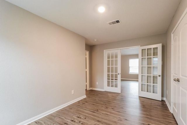 28052 Irving Drive, Magnolia, TX 77355