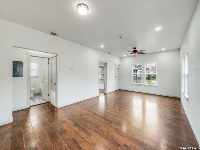623 Gulf, San Antonio, TX 78202