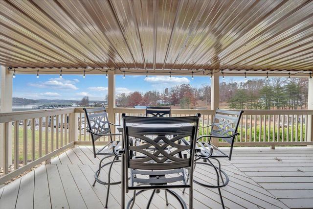 305 Mill Lake RD, Huddleston, VA 24104