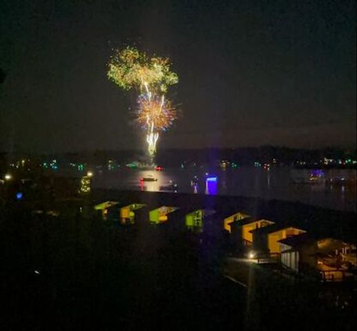 305 Mill Lake RD, Huddleston, VA 24104