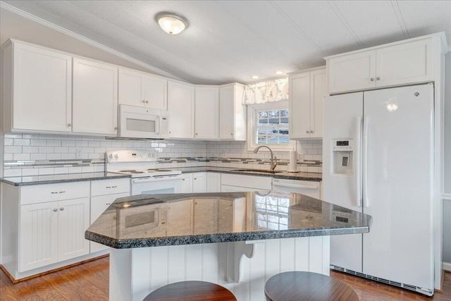 305 Mill Lake RD, Huddleston, VA 24104