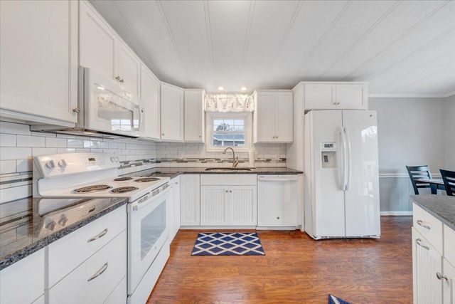 305 Mill Lake RD, Huddleston, VA 24104