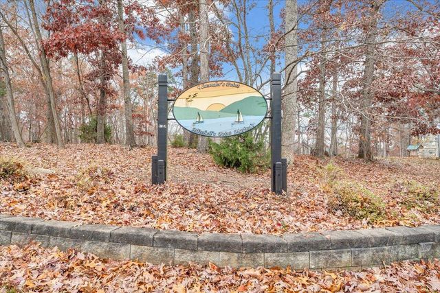 305 Mill Lake RD, Huddleston, VA 24104