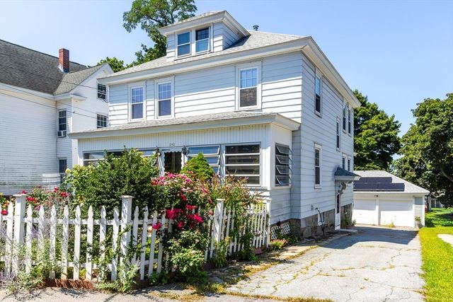 242 Beacon St, Lowell, MA 01850