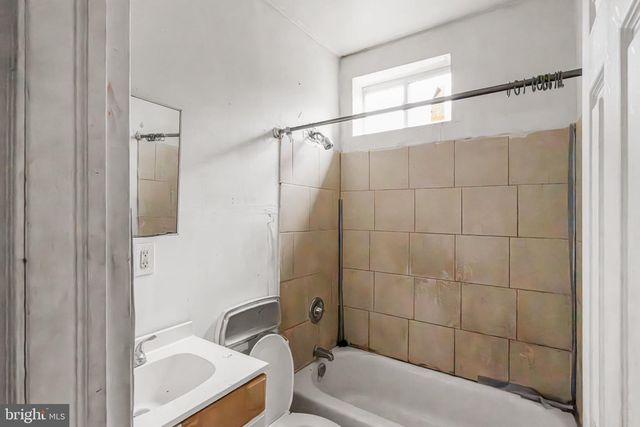 1615 S CONESTOGA ST, Philadelphia, PA 19143