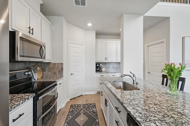2400 Peebles Lane, Denton, TX 76207