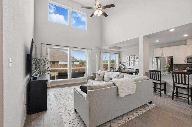 2400 Peebles Lane, Denton, TX 76207