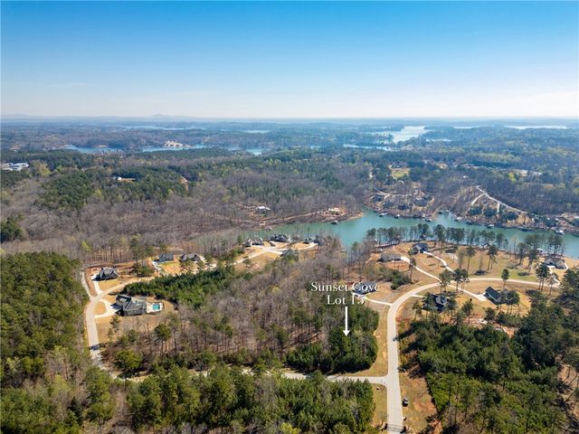 713 Sunset Cove Drive, West Union, SC 29696