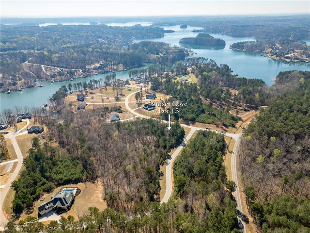713 Sunset Cove Drive, West Union, SC 29696