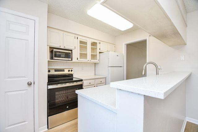 5001 Lamonte Lane 14, Houston, TX 77092