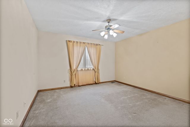 1489 Eagle Trace Drive, Greenwood, IN 46143