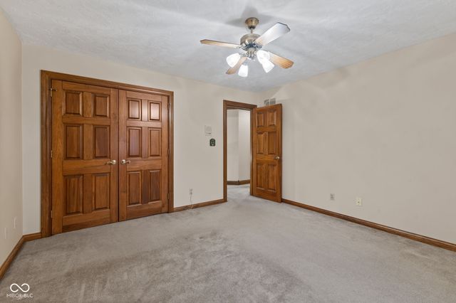 1489 Eagle Trace Drive, Greenwood, IN 46143