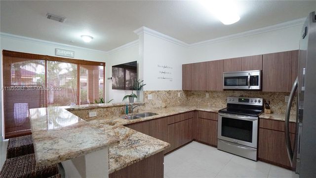 928 SW 154th Path 928, Miami, FL 33194