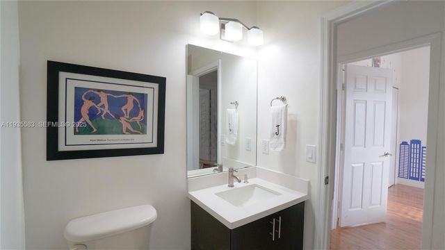 928 SW 154th Path 928, Miami, FL 33194