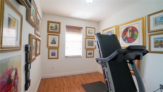 928 SW 154th Path 928, Miami, FL 33194