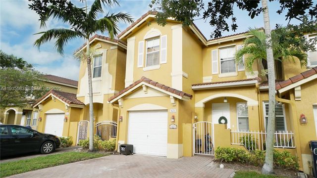 928 SW 154th Path 928, Miami, FL 33194
