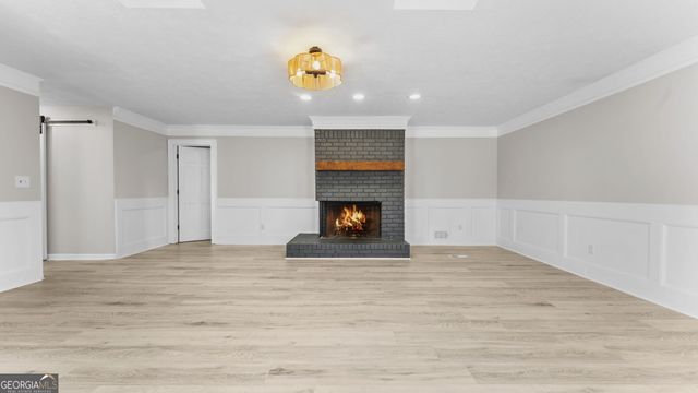 2302 Smokehouse Path, Lawrenceville, GA 30044