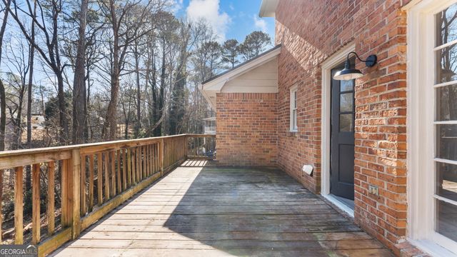 2302 Smokehouse Path, Lawrenceville, GA 30044