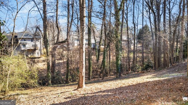 2302 Smokehouse Path, Lawrenceville, GA 30044