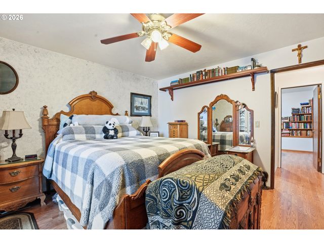 25115 Ne ALBERTSON Rd, Hillsboro, OR 97123