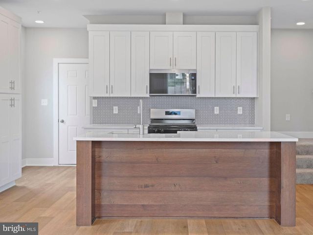 1130 ALDEN ST, Mount Joy, PA 17552