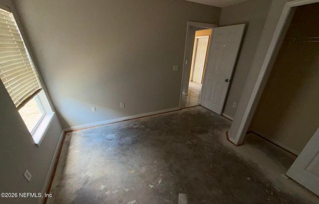 1223 HOMARD Boulevard E, Jacksonville, FL 32225
