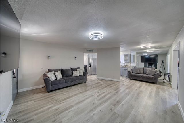 5233 Orinda Avenue, Las Vegas, NV 89120