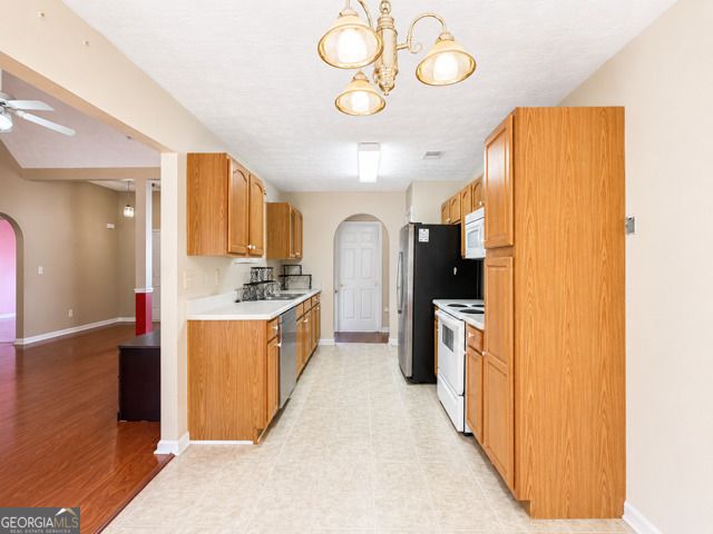 4662 Huff Park Court, Snellville, GA 30039