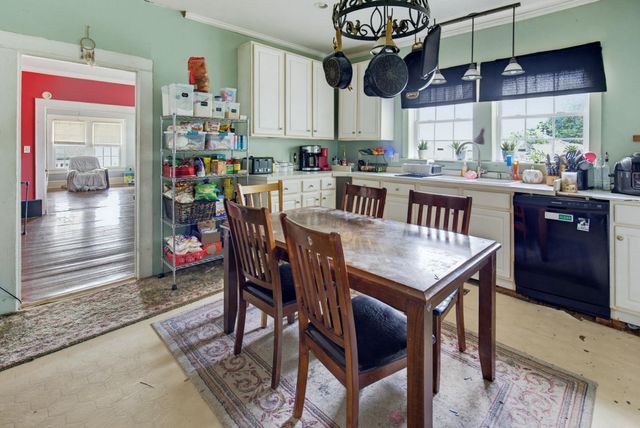 5761 Highway 357, Campobello, SC 29322