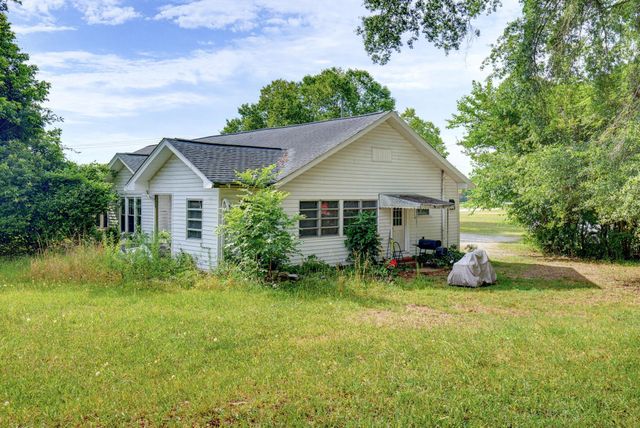 5761 Highway 357, Campobello, SC 29322