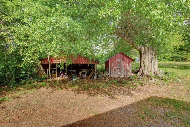 5761 Highway 357, Campobello, SC 29322