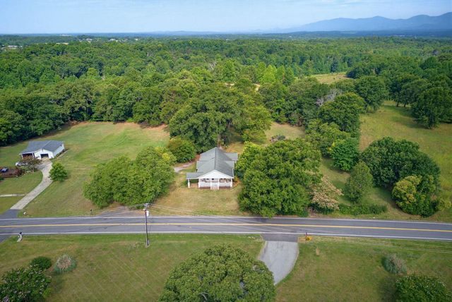 5761 Highway 357, Campobello, SC 29322