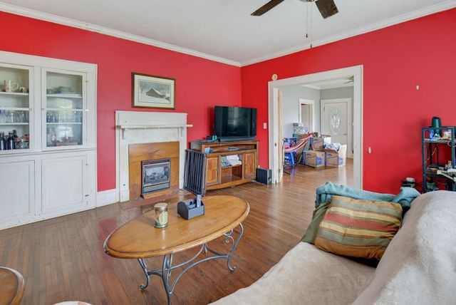 5761 Highway 357, Campobello, SC 29322