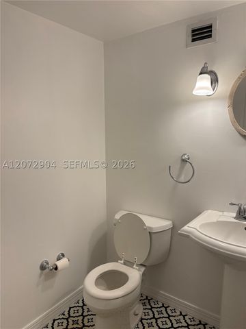 801 Three Islands Blvd 301, Hallandale Beach, FL 33009