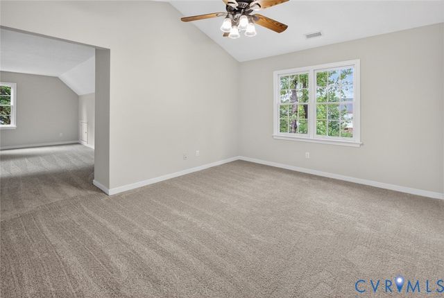 8405 Wilshire Pl, Glen Allen, VA 23060