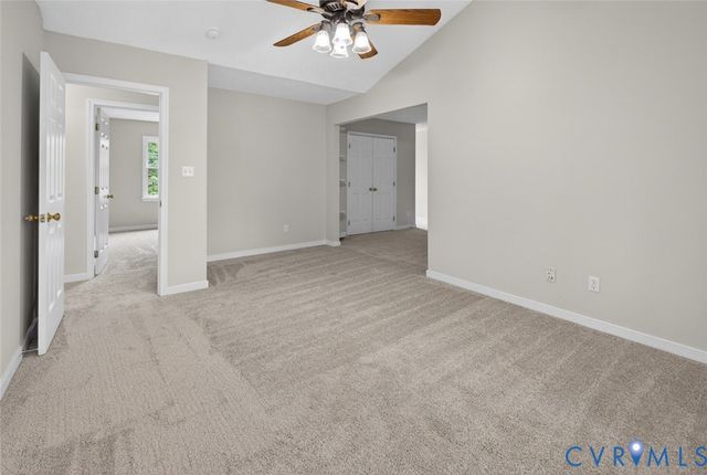 8405 Wilshire Pl, Glen Allen, VA 23060