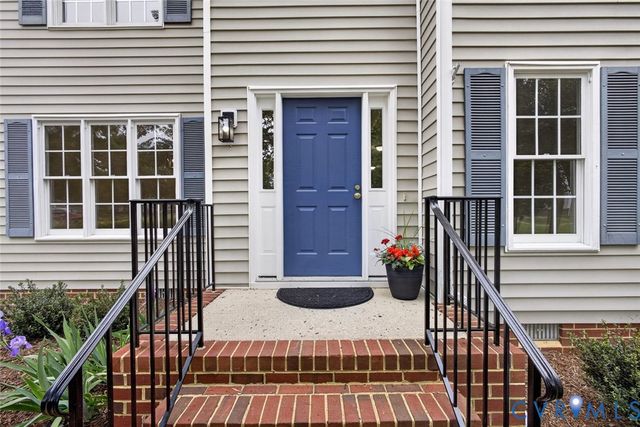 8405 Wilshire Pl, Glen Allen, VA 23060