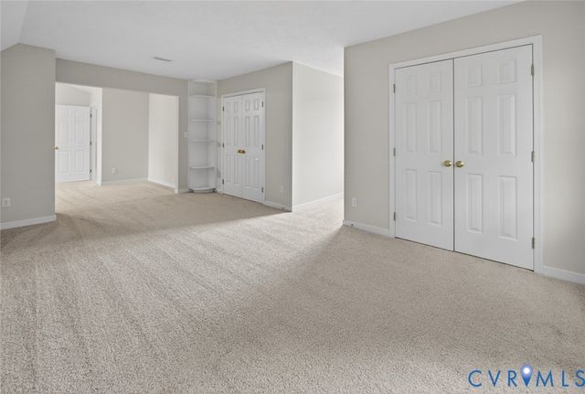8405 Wilshire Pl, Glen Allen, VA 23060