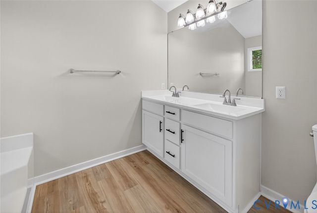 8405 Wilshire Pl, Glen Allen, VA 23060