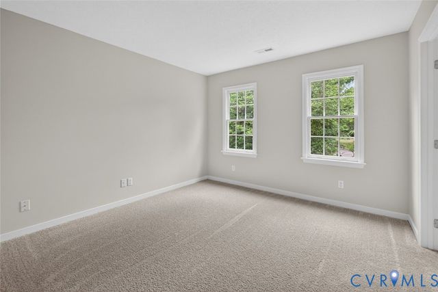 8405 Wilshire Pl, Glen Allen, VA 23060