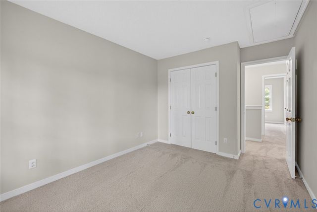 8405 Wilshire Pl, Glen Allen, VA 23060