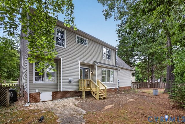 8405 Wilshire Pl, Glen Allen, VA 23060