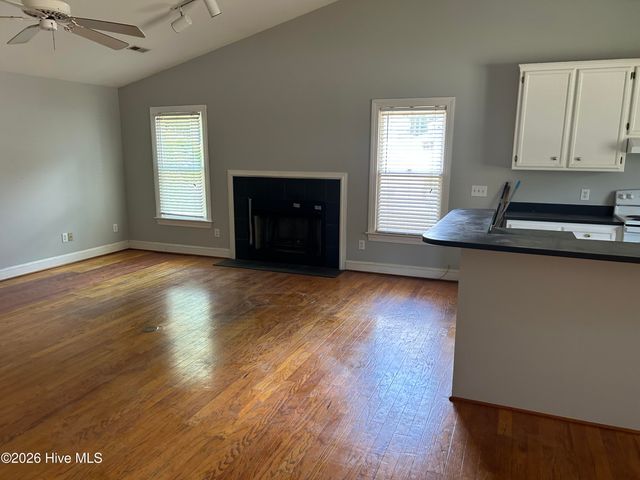 900 Oriental Avenue, Kinston, NC 28504