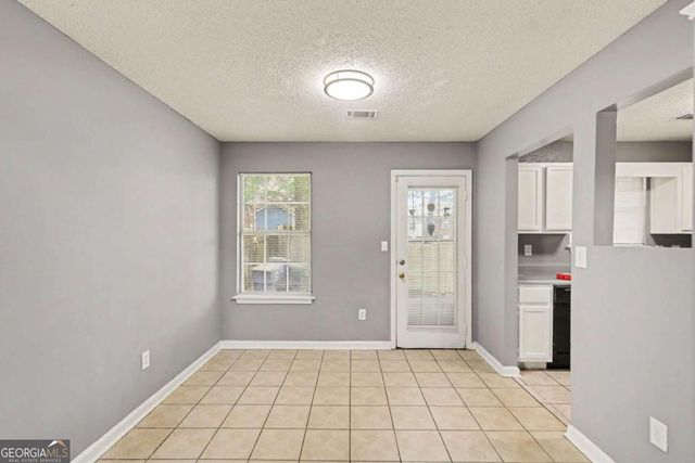 182 Summer Lake Drive SW, Marietta, GA 30060