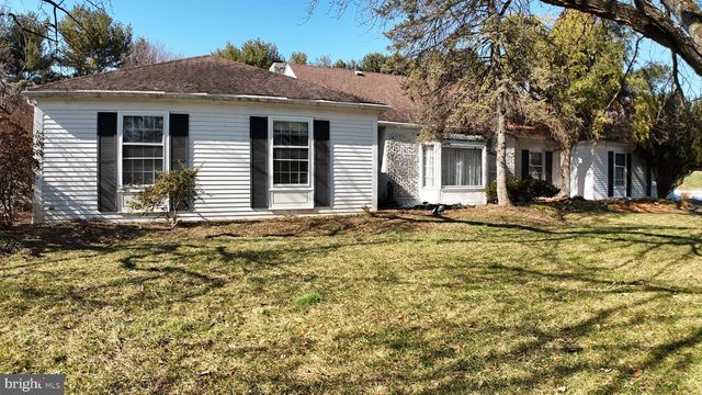 1850 BRIARCLIFF TER, Allentown, PA 18103