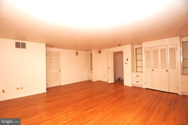 1850 BRIARCLIFF TER, Allentown, PA 18103