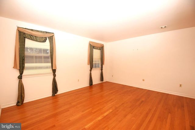 1850 BRIARCLIFF TER, Allentown, PA 18103