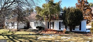 1850 BRIARCLIFF TER, Allentown, PA 18103