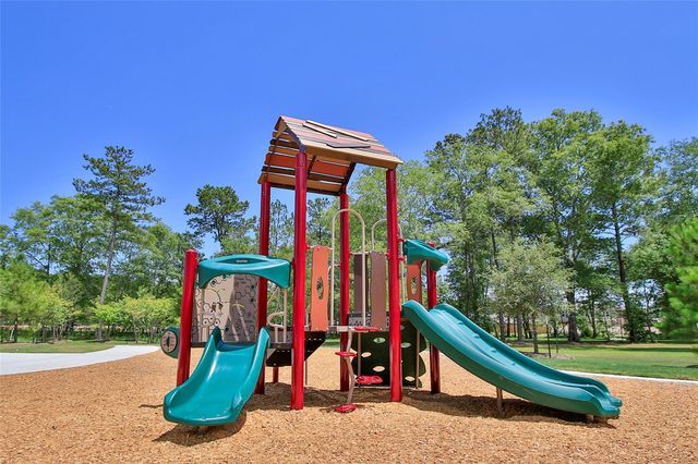 25685 Rose Creek Drive, Cleveland, TX 77328